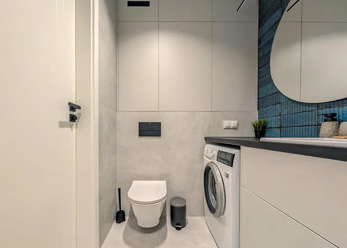 6th Floor With The River View By Bookinghost *